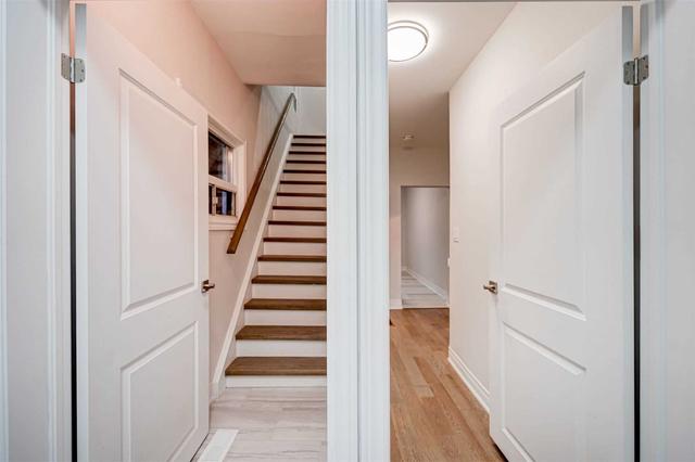 173 Wallace Ave, House semidetached with 4 bedrooms, 4 bathrooms and 0 parking in Toronto ON | Image 23