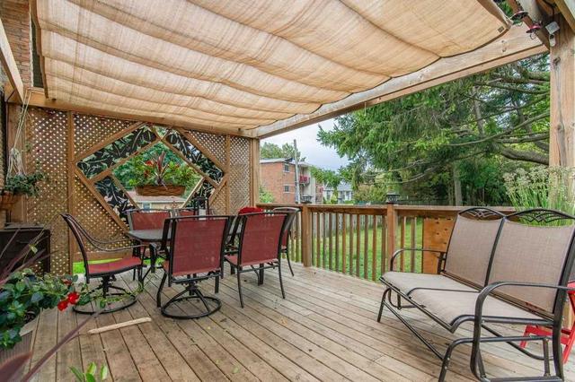 99 Mercer St, House detached with 3 bedrooms, 1 bathrooms and 3 parking in Guelph ON | Image 22