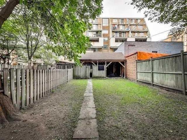 unit #1 - 192 Seaton St, House other with 2 bedrooms, 2 bathrooms and 1 parking in Toronto ON | Image 12
