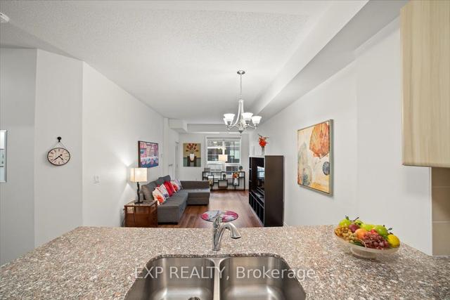226 - 216 Oak Park Blvd, Condo with 2 bedrooms, 2 bathrooms and 1 parking in Oakville ON | Image 7