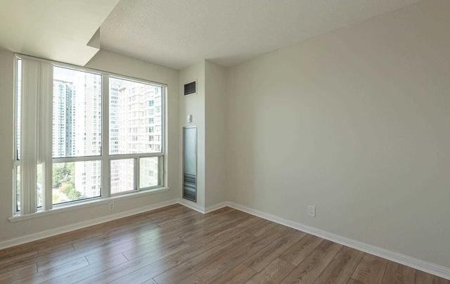 1609 - 8 Lee Centre Dr, Condo with 4 bedrooms, 3 bathrooms and 2 parking in Toronto ON | Image 18
