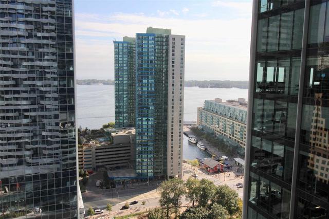 2110 - 100 Harbour St, Condo with 3 bedrooms, 2 bathrooms and 0 parking in Toronto ON | Image 8