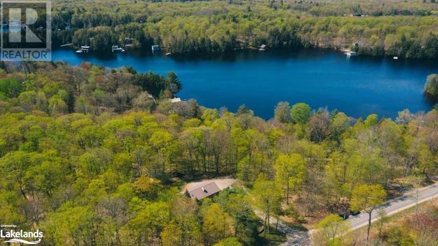 1100 Mortimers Point Road, House detached with 3 bedrooms, 3 bathrooms and 6 parking in Muskoka Lakes ON | Card Image