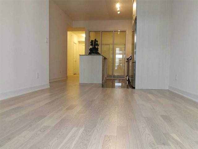 sw 416 - 9191 Yonge St, Condo with 2 bedrooms, 2 bathrooms and 1 parking in Richmond Hill ON | Image 18