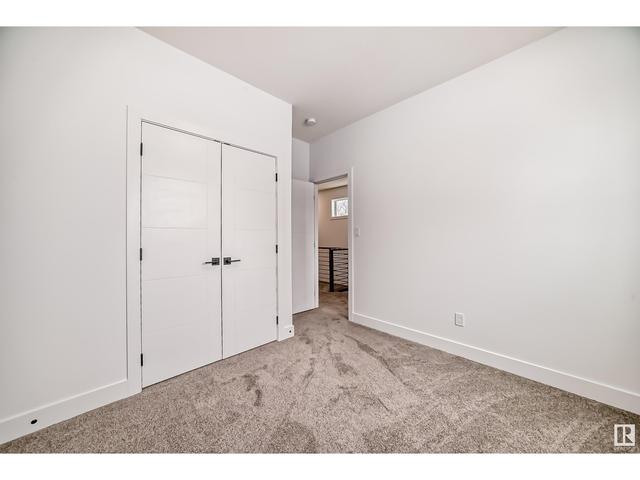8235 93a Av Nw, House detached with 3 bedrooms, 2 bathrooms and 2 parking in Edmonton AB | Image 37