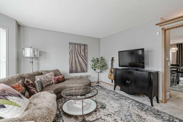 216 Arbour Grove Close Nw, House detached with 3 bedrooms, 2 bathrooms and 2 parking in Calgary AB | Image 8