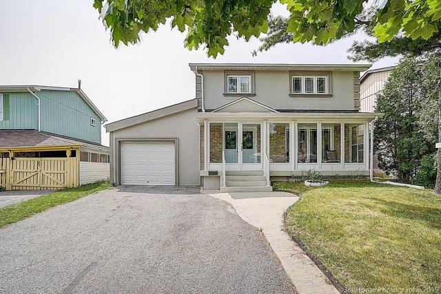 20 Crow Tr, House detached with 3 bedrooms, 3 bathrooms and 2 parking in Toronto ON | Image 1