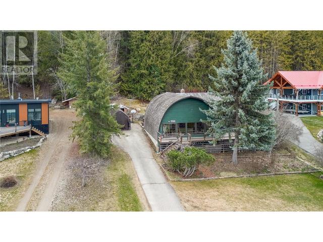 3580 Eagle Bay Road, House detached with 3 bedrooms, 2 bathrooms and null parking in Columbia Shuswap C BC | Image 43