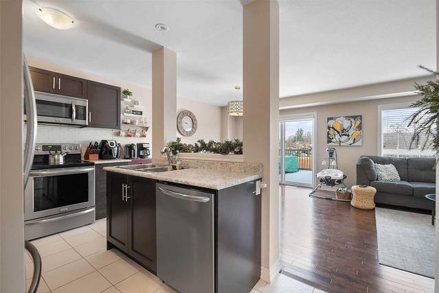 77 Avery Cres, Condo with 3 bedrooms, 3 bathrooms and 5 parking in St. Catharines ON | Image 23