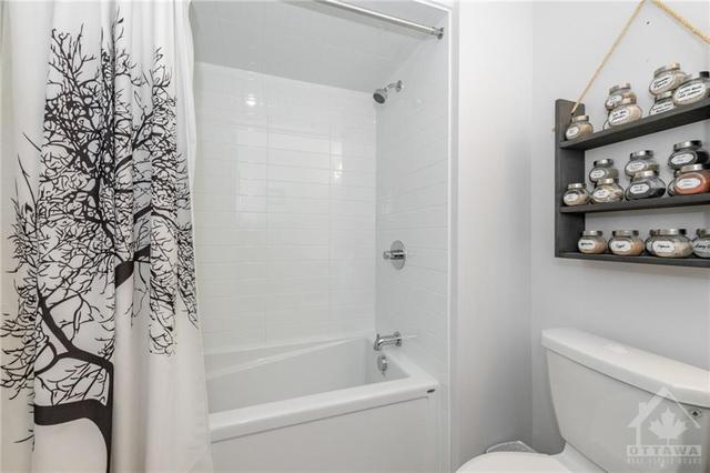 754 Putney Crescent, Townhouse with 4 bedrooms, 4 bathrooms and 2 parking in Ottawa ON | Image 23