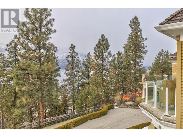 10569 Okanagan Centre Road W, House detached with 5 bedrooms, 2 bathrooms and 6 parking in Lake Country BC | Image 36
