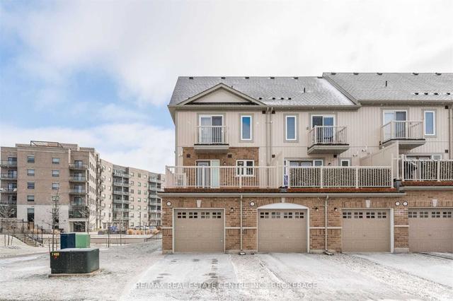 6 - 122 Watson Pkwy N, Townhouse with 3 bedrooms, 3 bathrooms and 2 parking in Guelph ON | Image 7