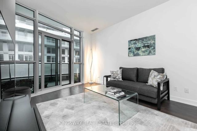 404 - 30 Ordnance St, Condo with 1 bedrooms, 1 bathrooms and 1 parking in Toronto ON | Image 4