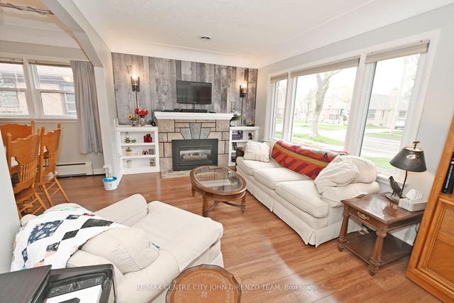 1283 Langmuir Ave, House detached with 3 bedrooms, 2 bathrooms and 3 parking in London ON | Image 12