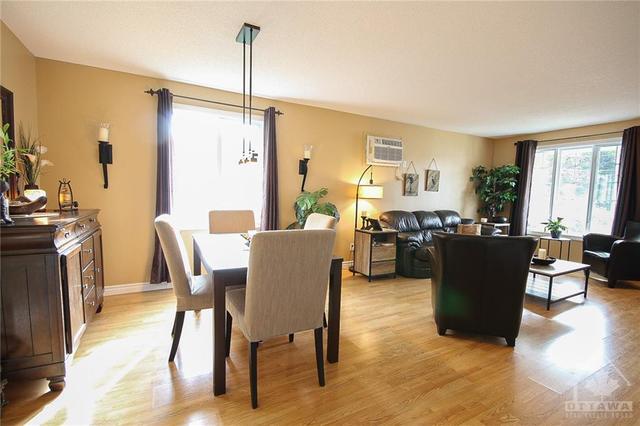4 - 171 Mabel Street, Condo with 2 bedrooms, 1 bathrooms and 1 parking in The Nation ON | Image 10