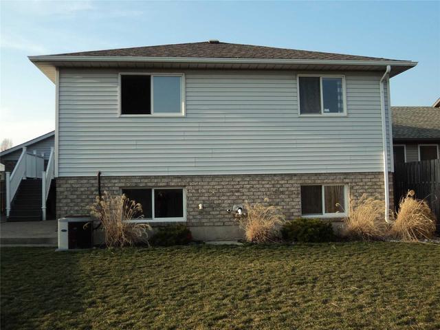 8204 Marcon St, House detached with 3 bedrooms, 2 bathrooms and 2 parking in Niagara Falls ON | Image 20