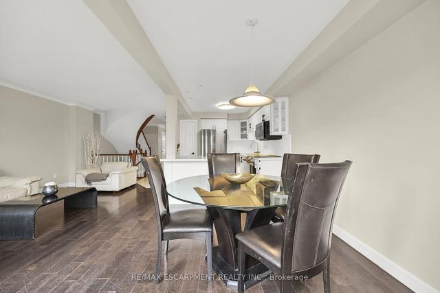 10 - 2151 Walkers Line, Townhouse with 3 bedrooms, 3 bathrooms and 2 parking in Burlington ON | Image 2