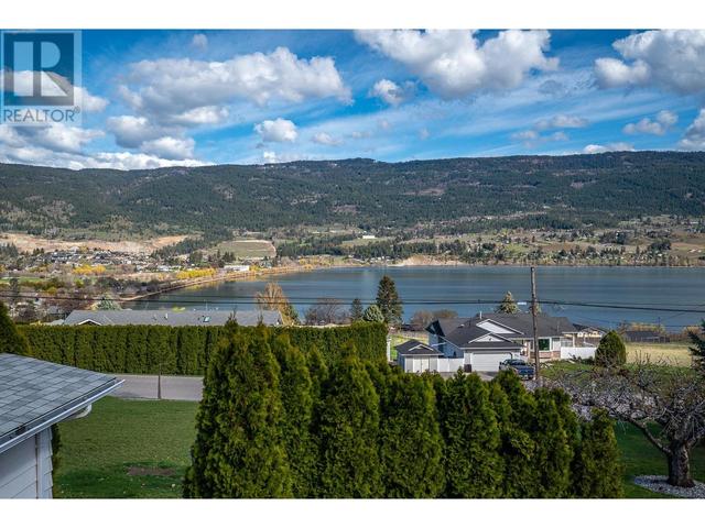 15562 Old Mission Road, House detached with 3 bedrooms, 2 bathrooms and 5 parking in Lake Country BC | Image 47