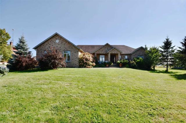 1675 Lockhart Rd, House detached with 2 bedrooms, 4 bathrooms and 11 parking in Innisfil ON | Image 20