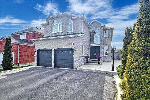52 Owl Ridge Dr, House detached with 4 bedrooms, 4 bathrooms and 8 parking in Richmond Hill ON | Card Image