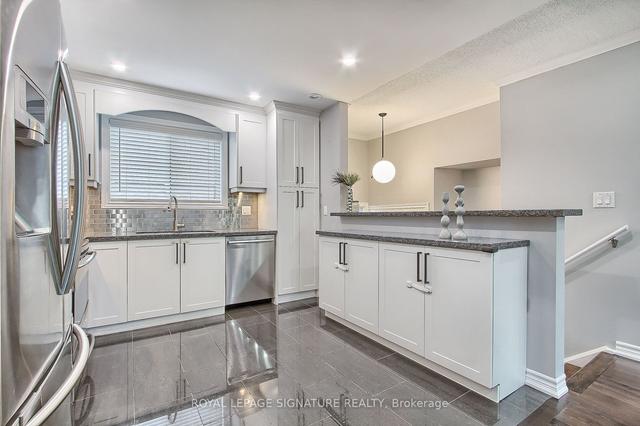 56 - 1528 Sixth Line, Townhouse with 3 bedrooms, 2 bathrooms and 2 parking in Oakville ON | Image 37