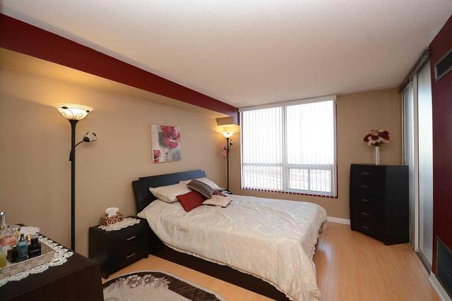 2002 - 4450 Tucana Crt, Condo with 2 bedrooms, 2 bathrooms and 1 parking in Mississauga ON | Image 12