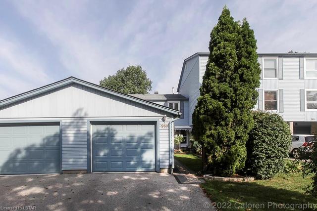 969 Dalhousie Drive, House attached with 3 bedrooms, 1 bathrooms and 2 parking in London ON | Image 9