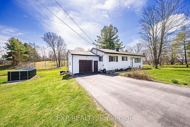 61 Hillcrest Dr, House detached with 3 bedrooms, 2 bathrooms and 11 parking in Quinte West ON | Image 22