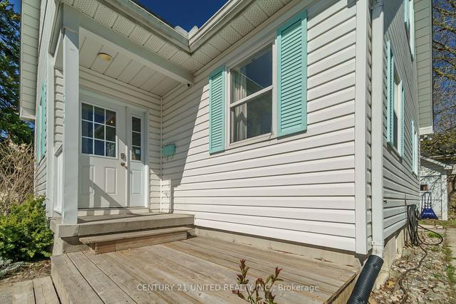 610 Downie St, House detached with 3 bedrooms, 3 bathrooms and 2 parking in Peterborough ON | Image 12