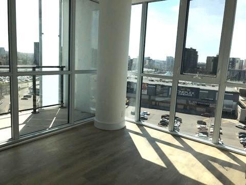 1111 - 128 Fairview Mall Dr, Condo with 2 bedrooms, 2 bathrooms and 1 parking in Toronto ON | Image 2