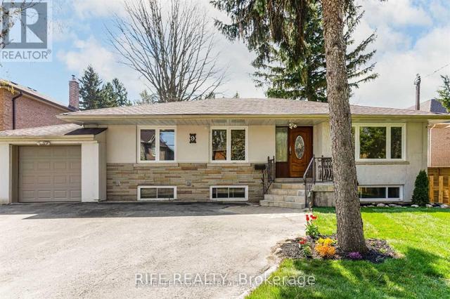 9 Northwood Dr, House detached with 2 bedrooms, 2 bathrooms and 6 parking in Toronto ON | Image 1