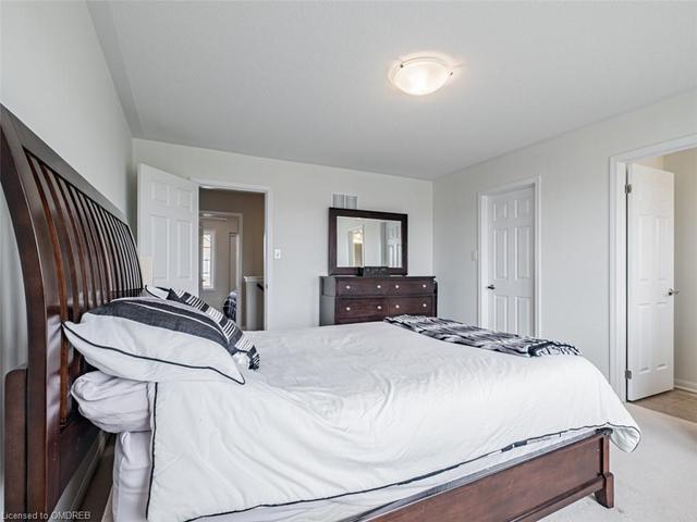 130 Onley Lane, House attached with 3 bedrooms, 2 bathrooms and 3 parking in Milton ON | Image 21
