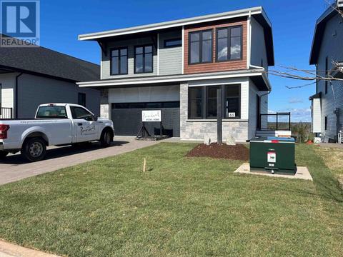 85 Tuscany Run, House detached with 5 bedrooms, 3 bathrooms and null parking in Halifax NS | Card Image