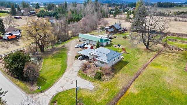 4641 Samuelson Road, House detached with 3 bedrooms, 2 bathrooms and null parking in Central Kootenay B BC | Image 45