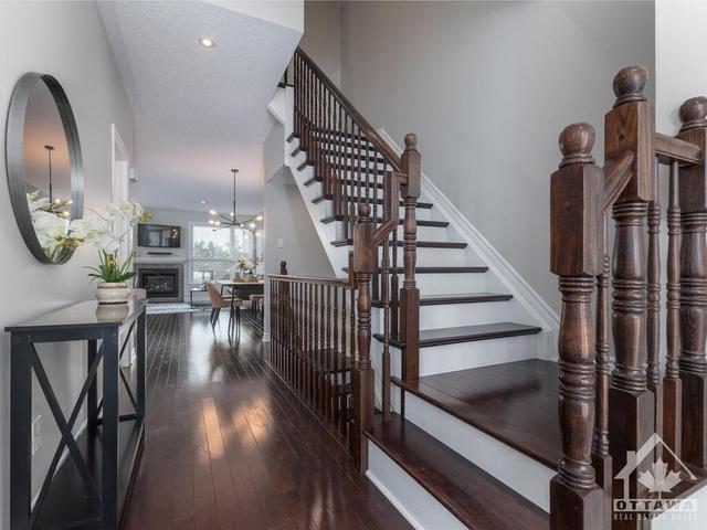834 Fletcher Circle, Townhouse with 3 bedrooms, 3 bathrooms and 3 parking in Ottawa ON | Image 2