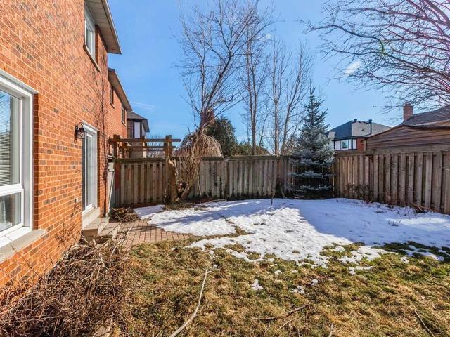 5903 Tayside Cres, House detached with 4 bedrooms, 3 bathrooms and 4 parking in Mississauga ON | Image 14