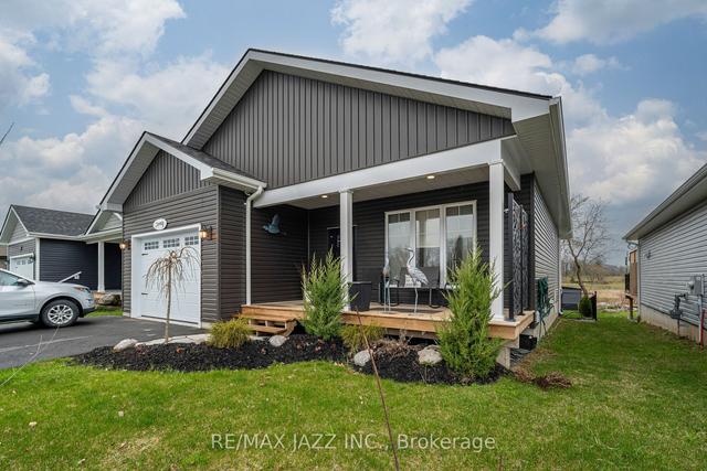 20 Smith Dr, House detached with 2 bedrooms, 2 bathrooms and 5 parking in Havelock Belmont Methuen ON | Image 1