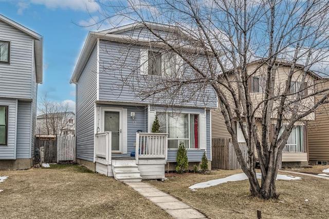 41 Martindale Boulevard Ne, House detached with 3 bedrooms, 1 bathrooms and 2 parking in Calgary AB | Card Image