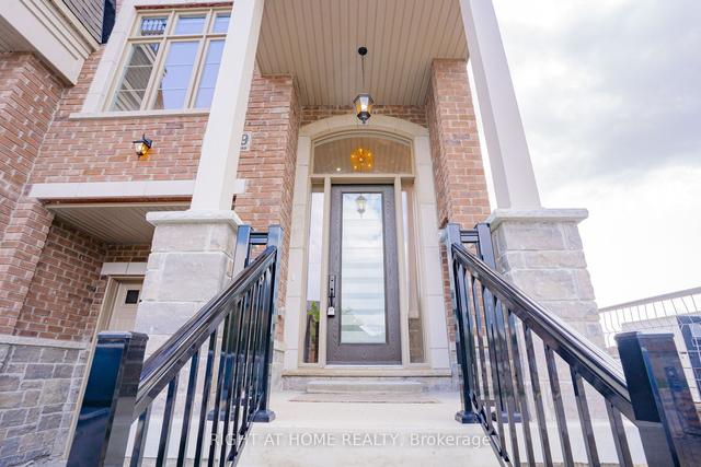 289 Swan Park Rd, House attached with 5 bedrooms, 4 bathrooms and 4 parking in Markham ON | Image 28
