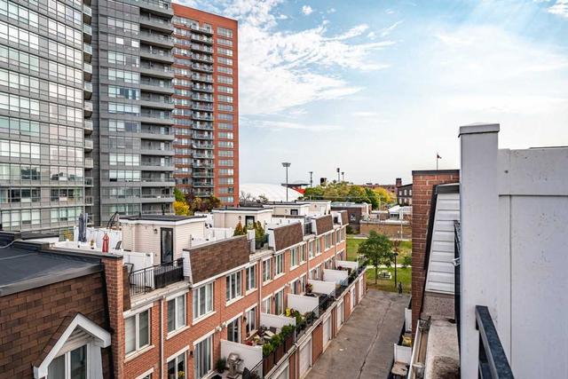 215 - 50 Joe Shuster Way, Townhouse with 3 bedrooms, 3 bathrooms and 1 parking in Toronto ON | Image 19
