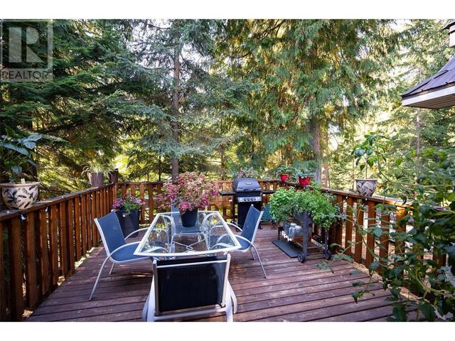 3297 Back Road Road, House detached with 4 bedrooms, 3 bathrooms and 3 parking in Columbia Shuswap B BC | Image 17