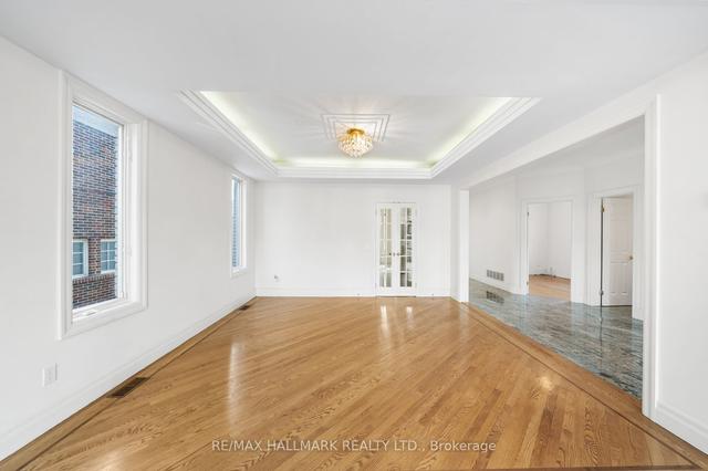 213 Parkview Ave, House detached with 4 bedrooms, 5 bathrooms and 6 parking in Toronto ON | Image 7
