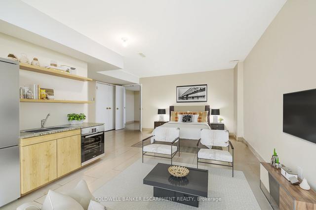 2 Friars Lane, House detached with 2 bedrooms, 5 bathrooms and 12 parking in Toronto ON | Image 27