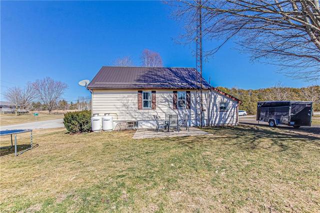 709 Hazen Road, House detached with 3 bedrooms, 1 bathrooms and null parking in Norfolk County ON | Image 7