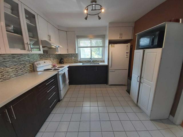 83 Budea Cres, House detached with 3 bedrooms, 2 bathrooms and 4 parking in Toronto ON | Image 8