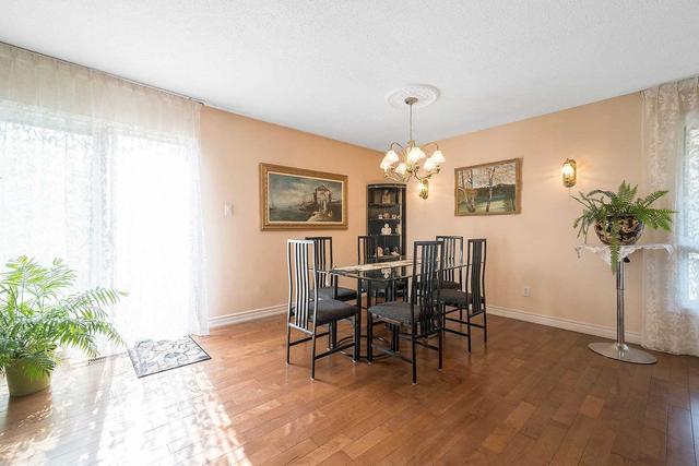 6217 Kindree Circ, House detached with 3 bedrooms, 2 bathrooms and 3 parking in Mississauga ON | Image 15
