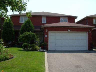 61 Nipissing Cres, House detached with 4 bedrooms, 4 bathrooms and 4 parking in Brampton ON | Image 1