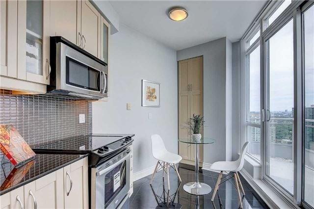 uph06 - 18 Holmes Ave, Condo with 2 bedrooms, 3 bathrooms and 2 parking in Toronto ON | Image 19