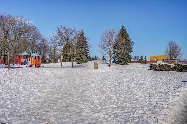 104 Madelaine Dr, House detached with 4 bedrooms, 4 bathrooms and 4 parking in Barrie ON | Image 32