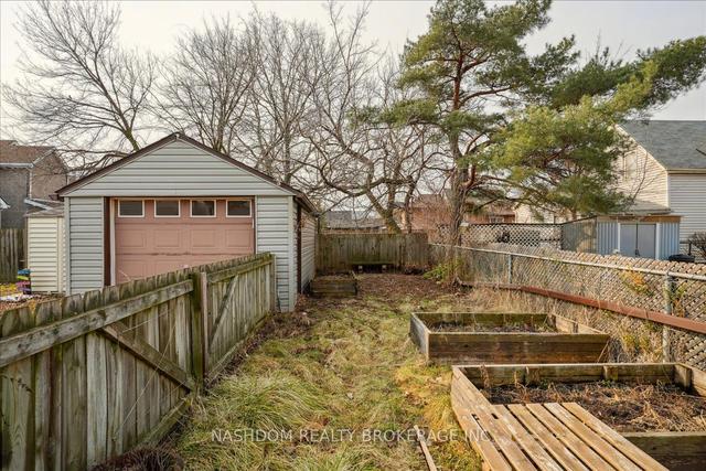 28 Argyle Ave, House detached with 3 bedrooms, 3 bathrooms and 3 parking in Hamilton ON | Image 30